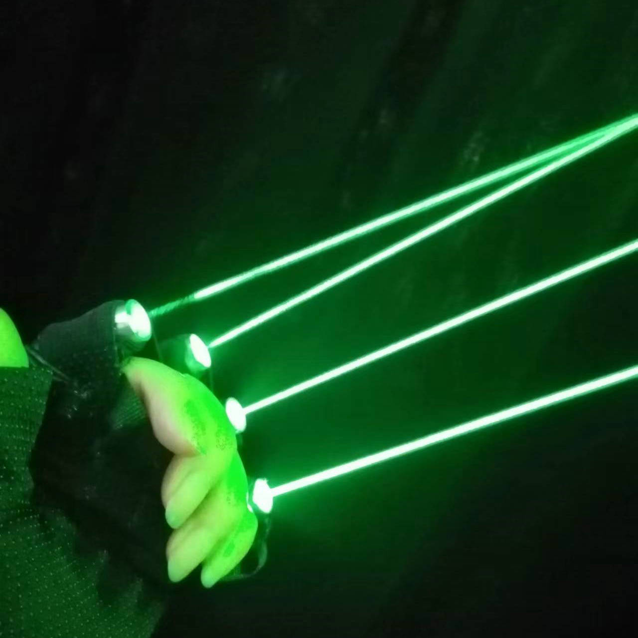 Zielone rękawiczki laserowe 65 – Industrial Laser Systems recenzja i cena